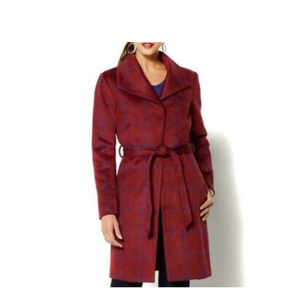 Burgundy/ Blue Stripe Coat Collection of IMAN 👑.